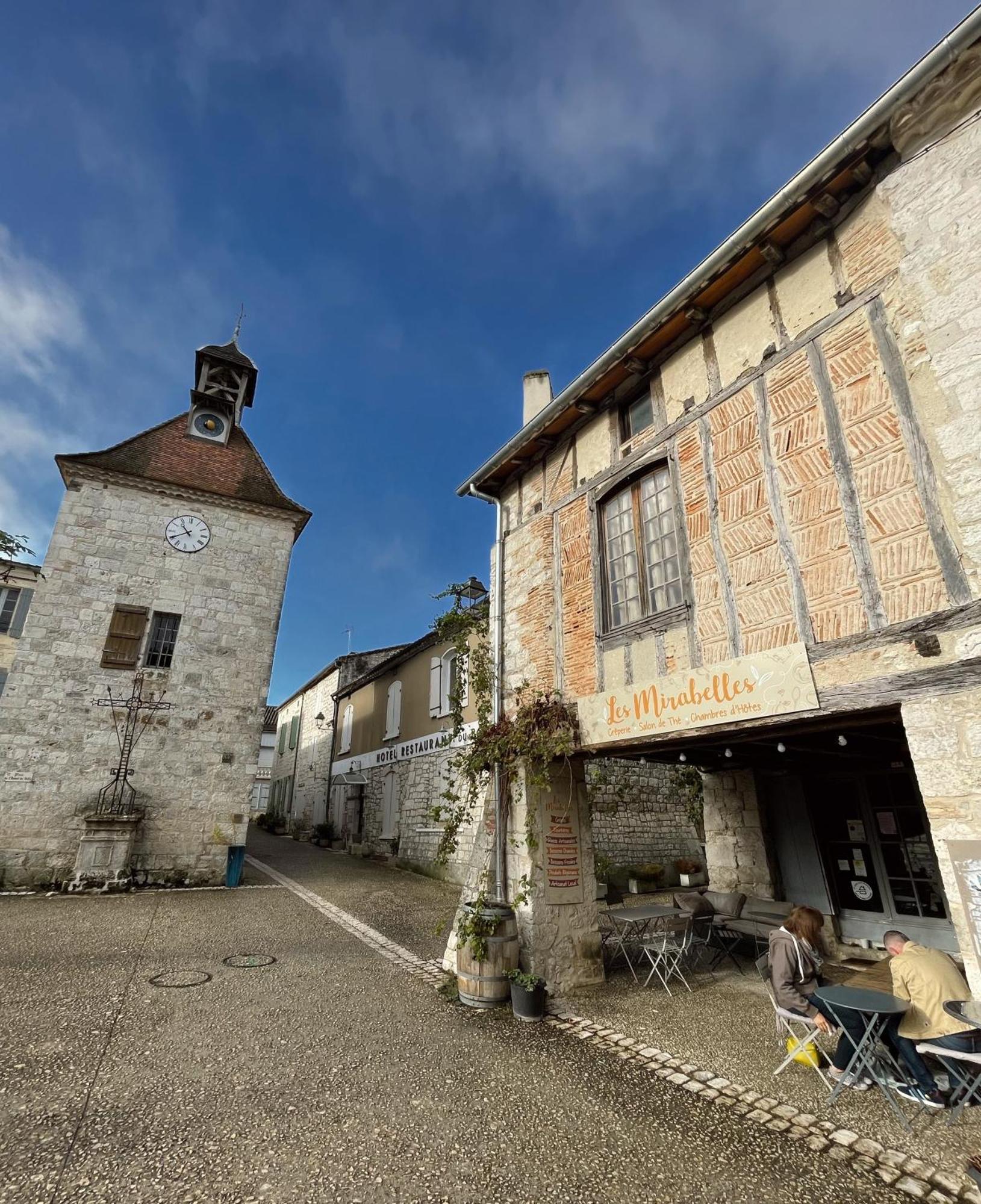 Bed and Breakfast Les Mirabelles Tournon-dʼAgenais Exterior foto
